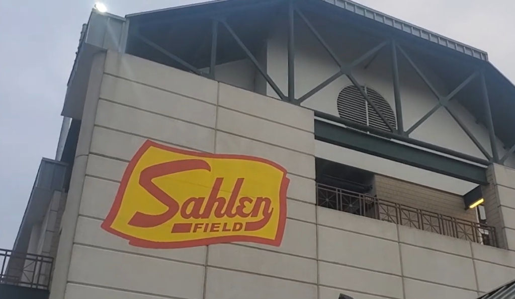 sahlen field buffalo bisons airport taxi and limo service