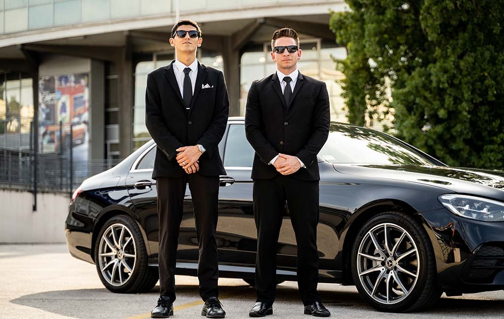 toronto airport taxi and limo job